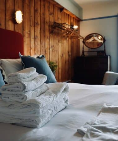 Room 8